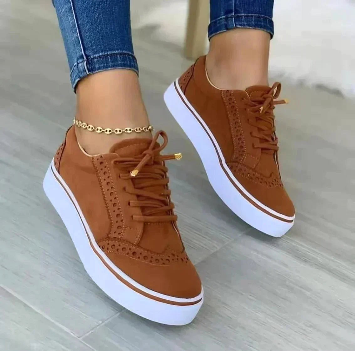 Emma | Women's Comfortable Slip-On Sneakers - Brown