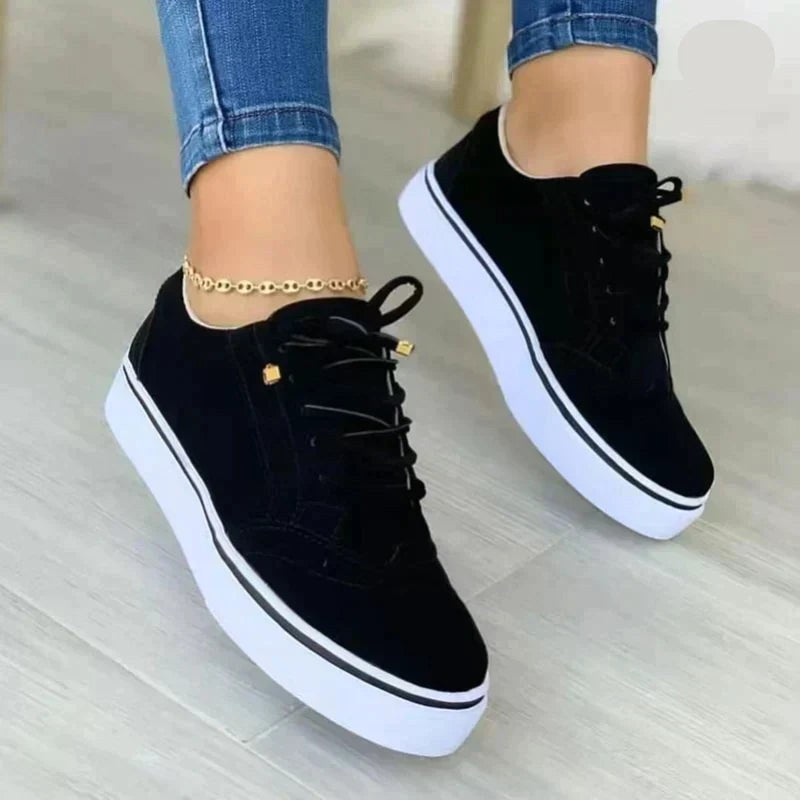 Emma | Women's Comfortable Slip-On Sneakers - Black