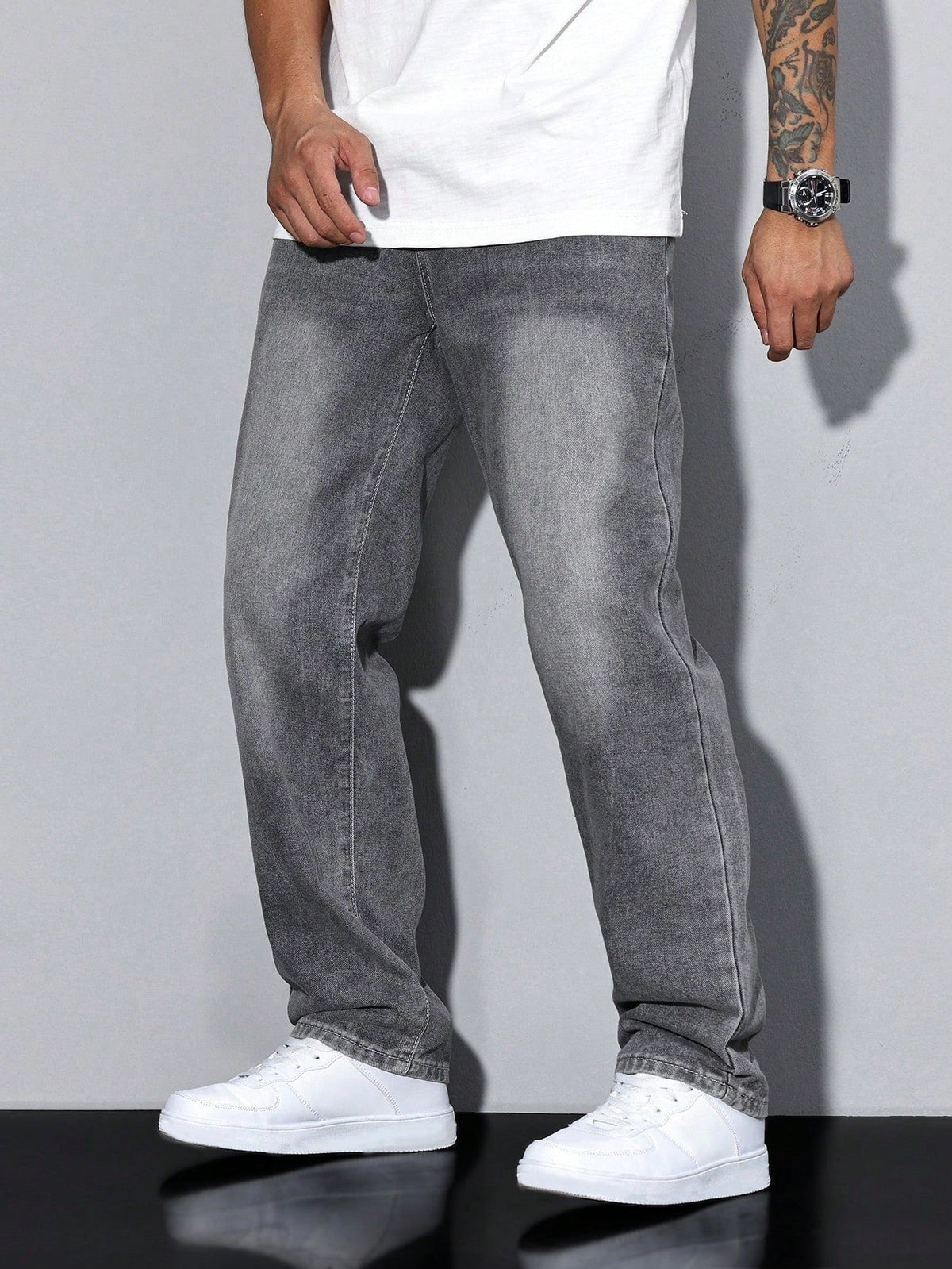 Gregory | Men's Cotton-Blend Pants in Solid Color, Relaxed-Fit Jeans | The Dress Cellar