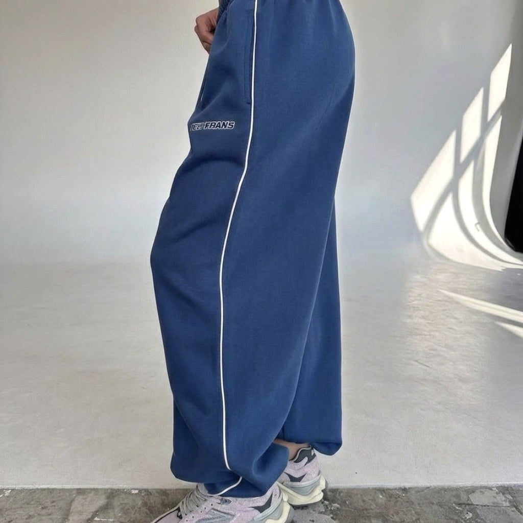 Maelle | Women's Baggy-Fit Sweatpants with Side Stripe, Wide-Leg Lounge Trousers | The Dress Cellar | Pink