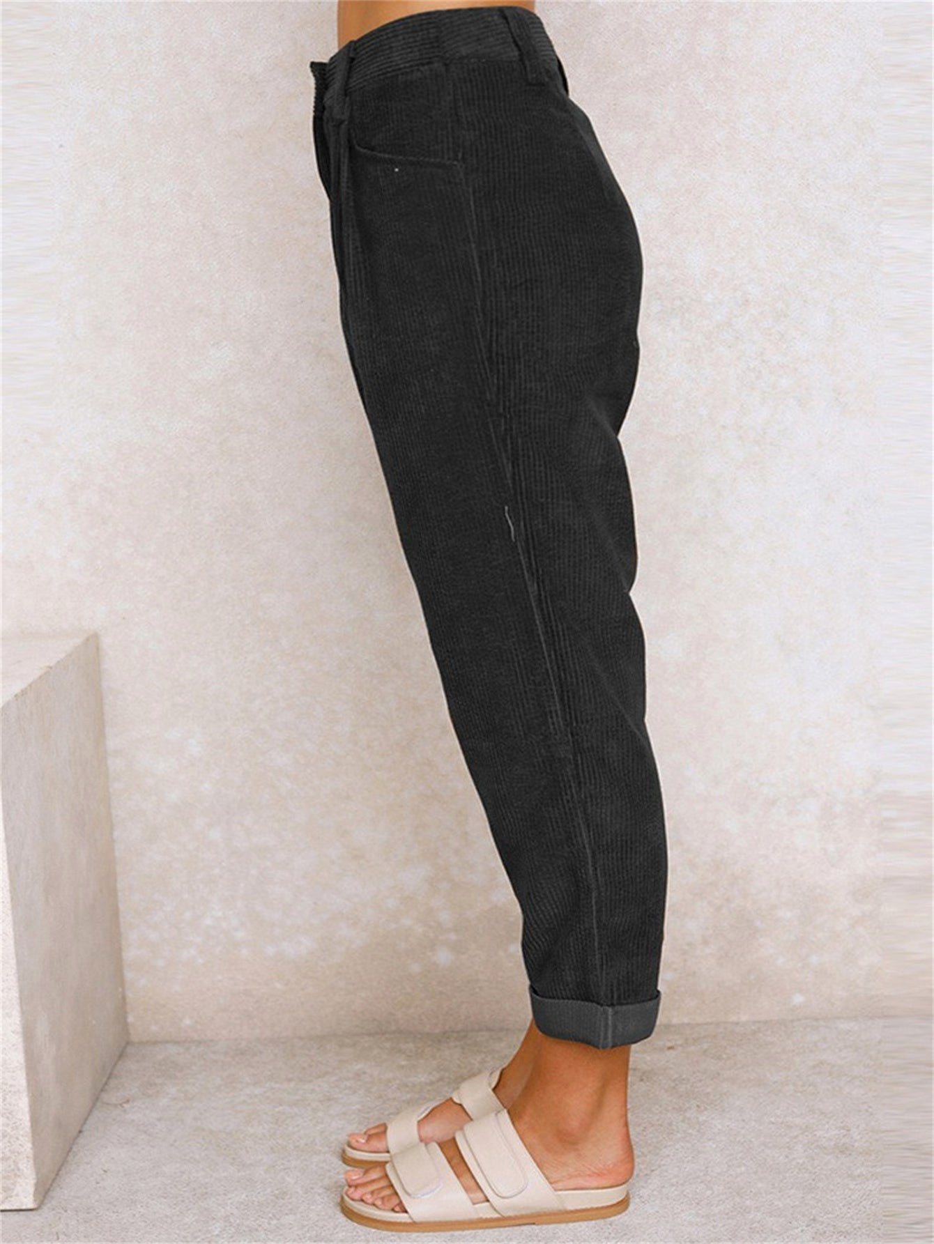 Quinn | Women's Corduroy Pants for Everyday Comfort - image 2