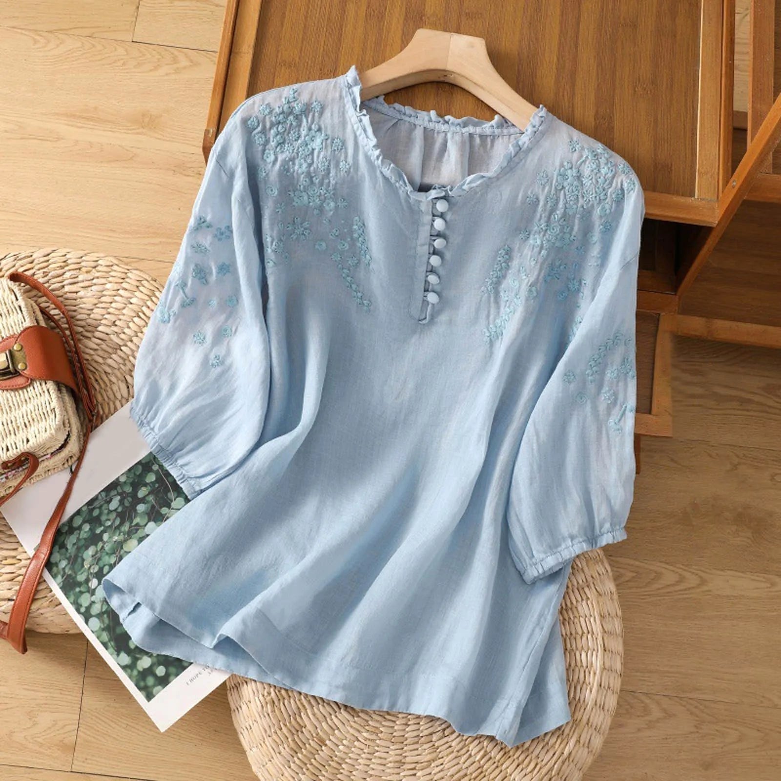 Suzanne | Women's Floral Button-Front Blouse - White